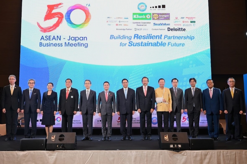 01_1107Opening sessionーkeynote.jpg