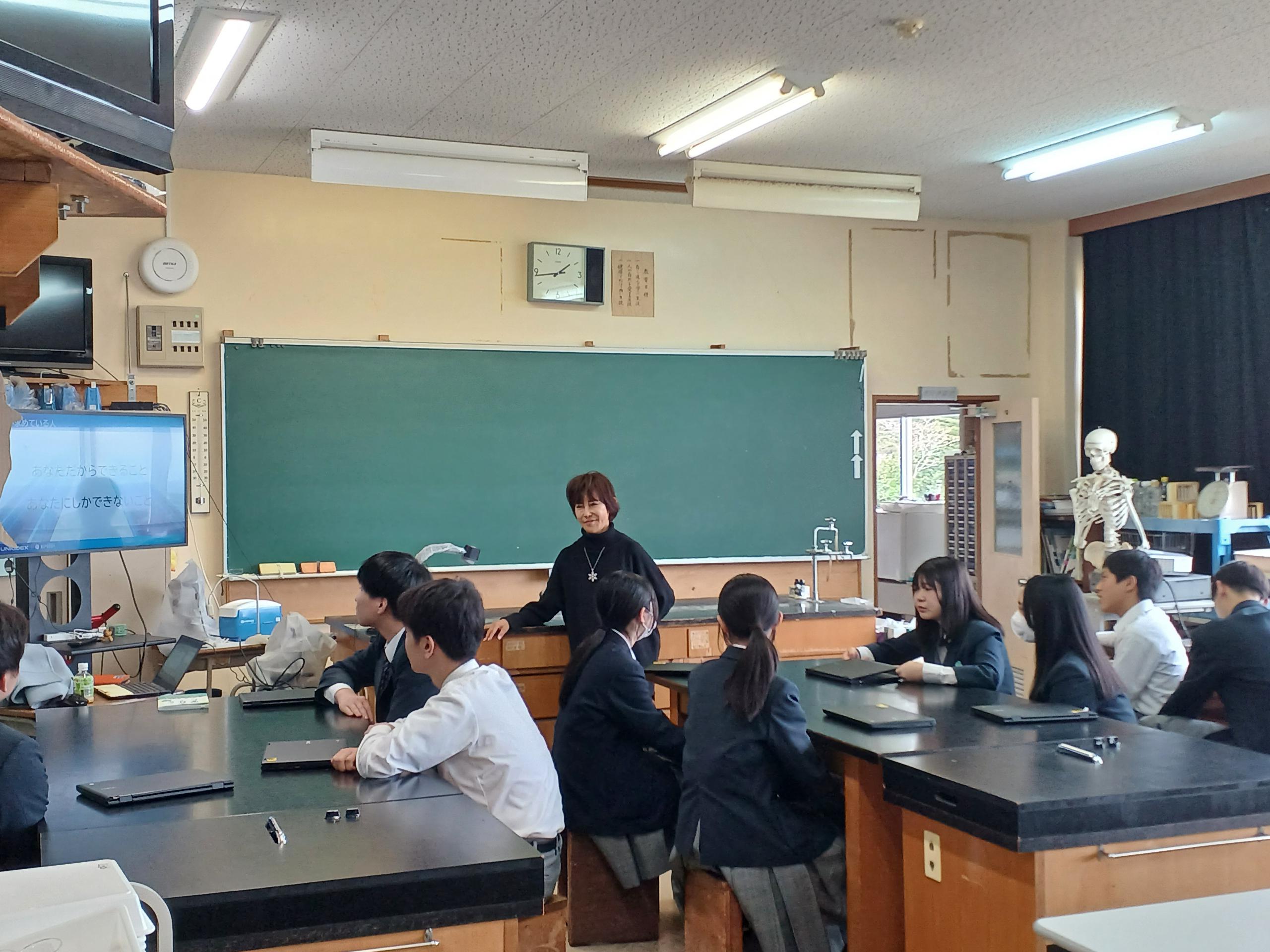 白井氏_中3第2班.jpg