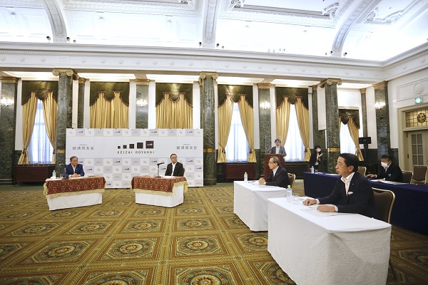 画像：菅首相と本会幹部との会談